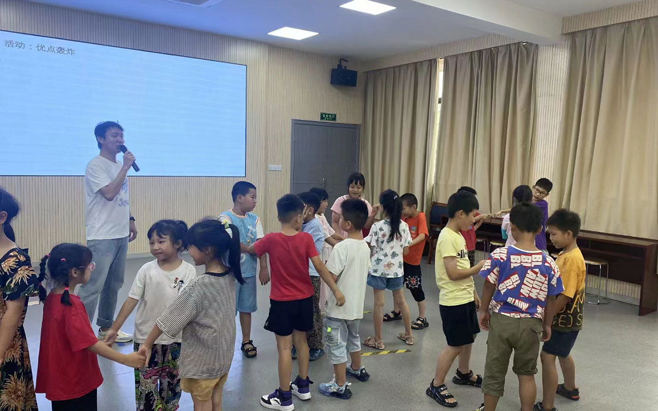 徐水龙观乡中心学校